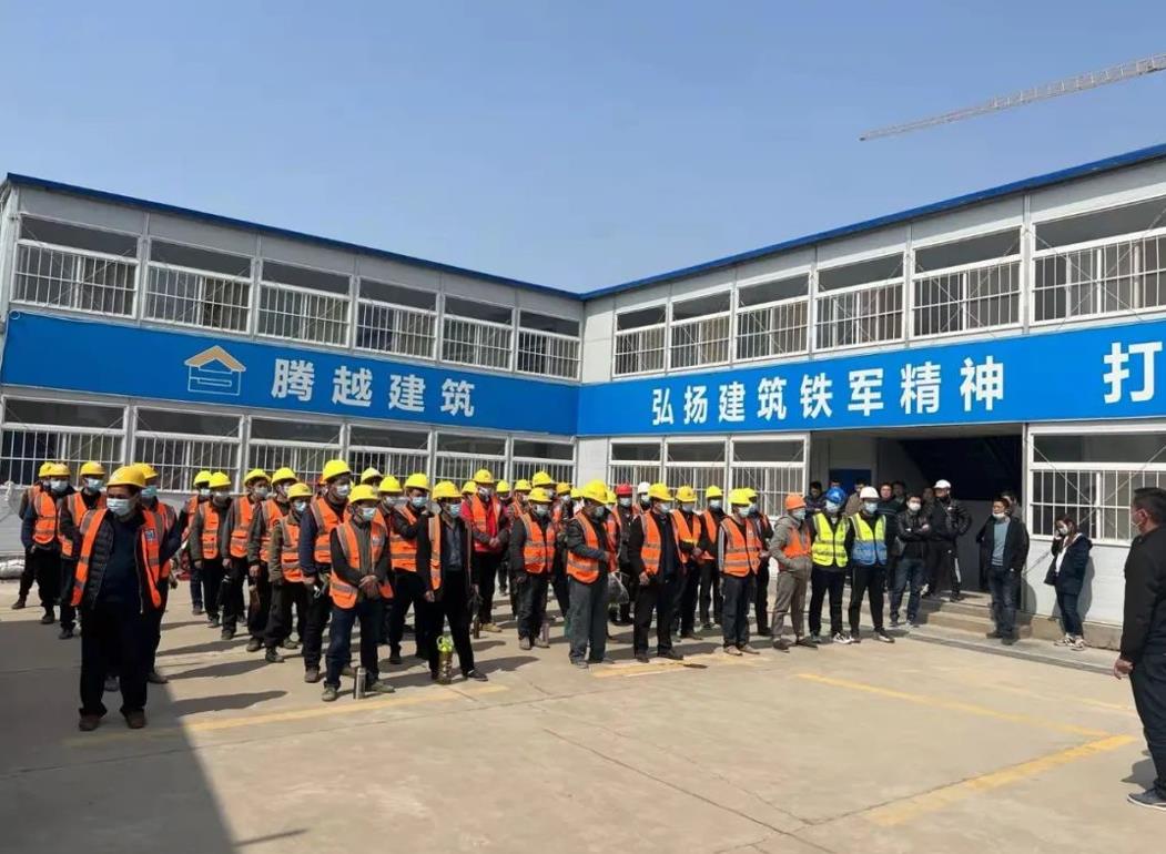 同心戰(zhàn)“疫”丨騰越鐵軍緊急援建山東淄博方艙醫(yī)院！